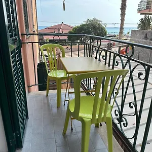 Casa Angela Vista Mare Vintimille